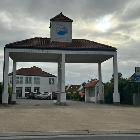 Rooster House De Grande